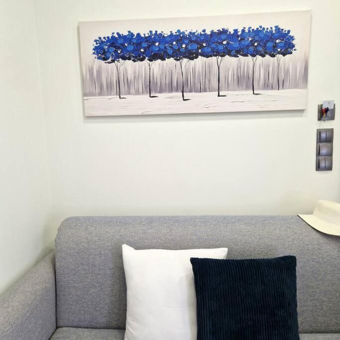 Farisma - Bright And Central Apt In Kalamata Exterior photo